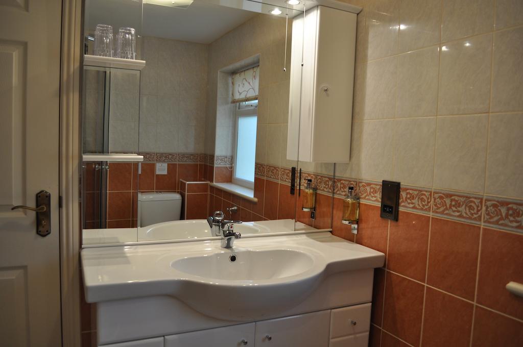 Headdons Bed & Breakfast Holsworthy Δωμάτιο φωτογραφία